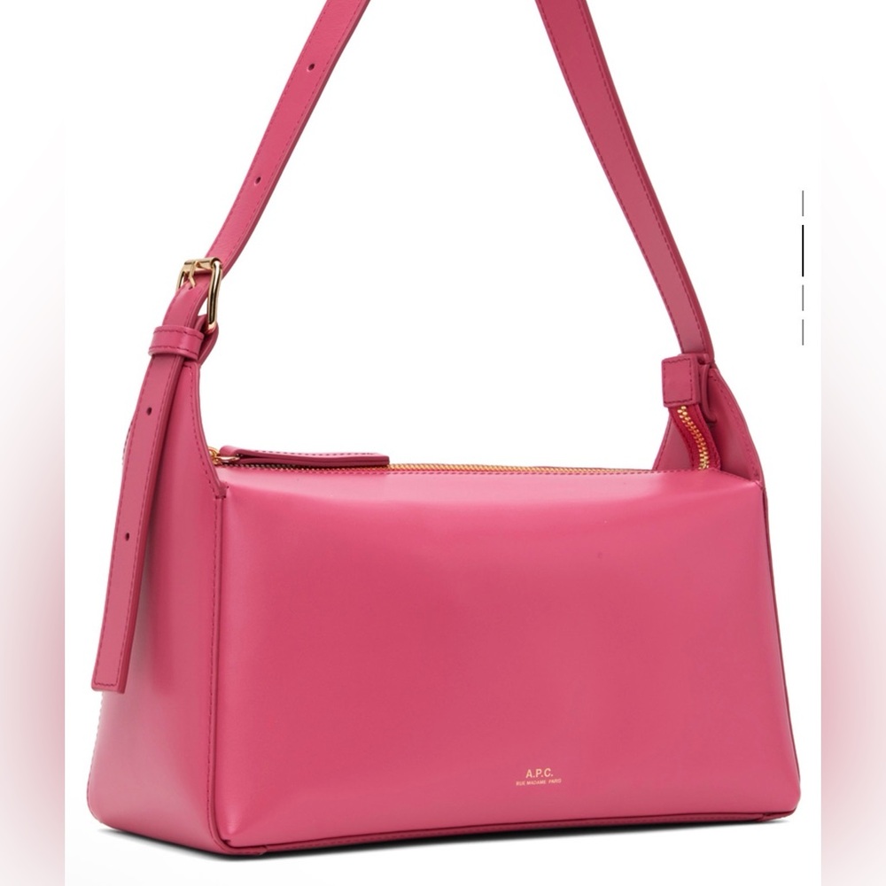 A.P.C. Pink Virginie Baguatte Bag 
Body: 100% leather